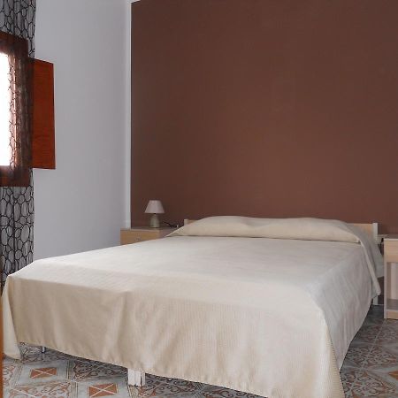 Hotel Coppa Di Cielo Пескічі Екстер'єр фото